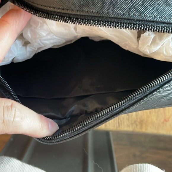 Michael Kors dop kit in black NWOT travel preppy christmas gift - Picture 6 of 8